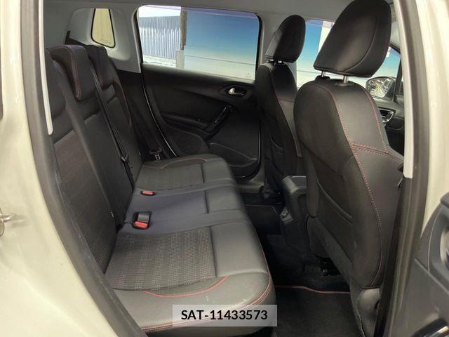 Peugeot 2008 2018-06 7251892-9