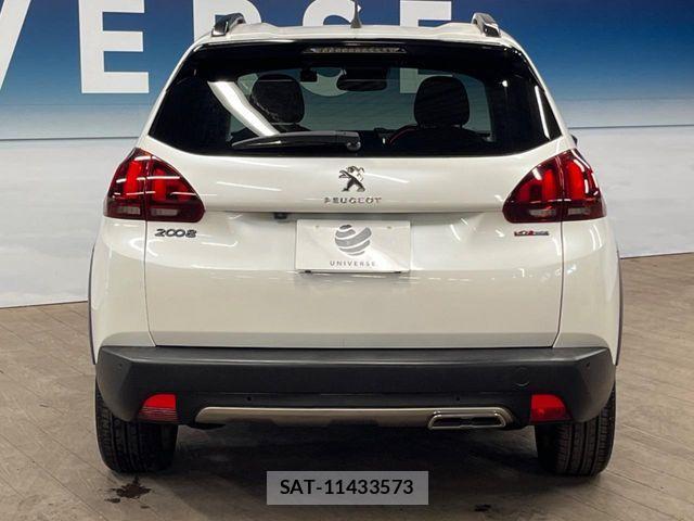 Peugeot 2008 2018-06 7251892-15