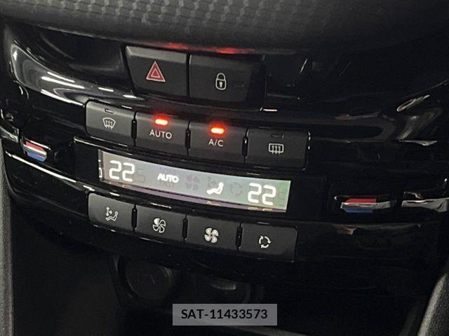 Peugeot 2008 2018-06 7251892-6