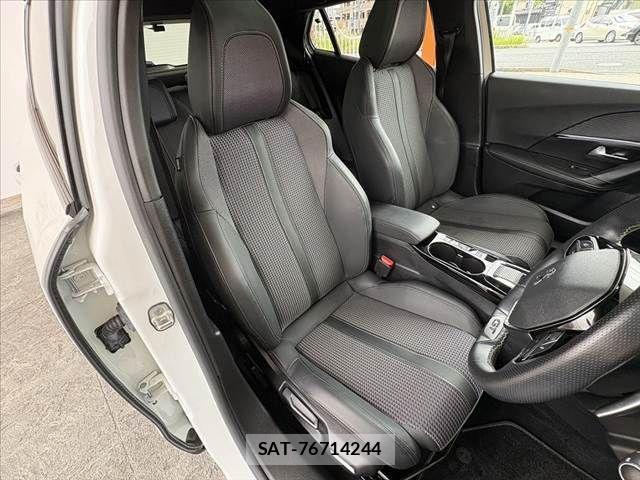 Peugeot 2008 2023-03 7359275-15