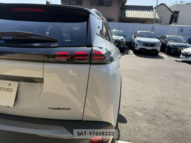 Peugeot 2008 2023-07 7456726-13
