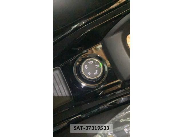 Peugeot 2008 2018-07 7502198-26
