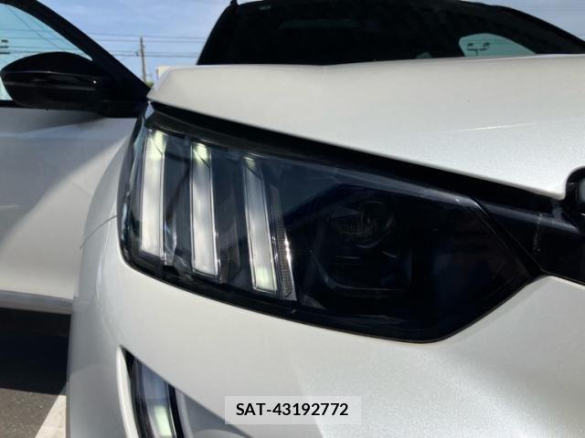 Peugeot 2008 2021-01 7502192-21