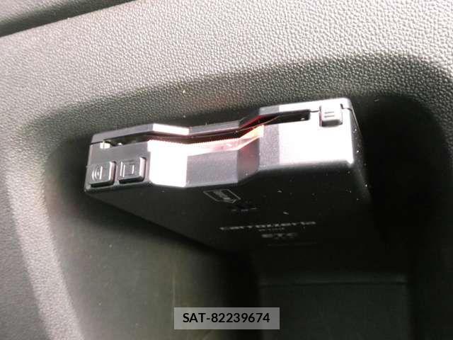 Peugeot 2008 2020-08 7502193-4