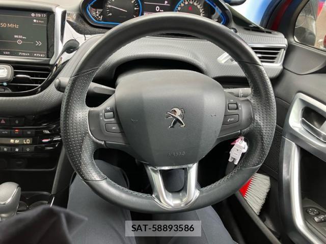 Peugeot 2008 2018-02 7619146-14