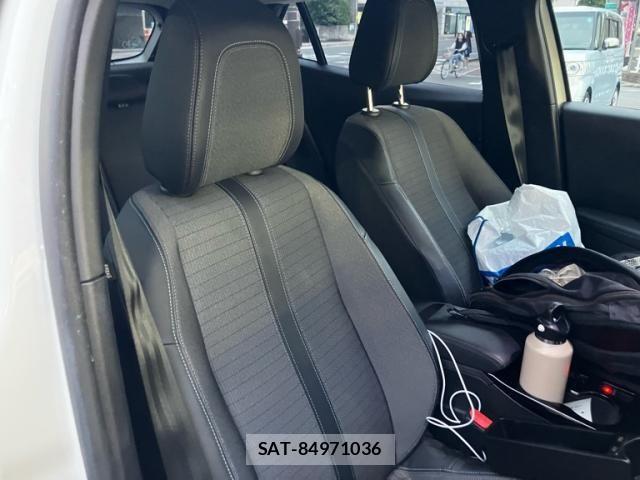 Peugeot 2008 2021-06 7619144-12