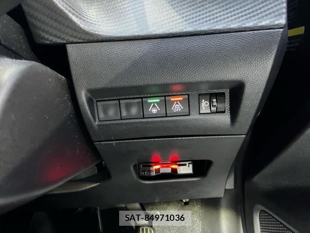 Peugeot 2008 2021-06 7619144-25