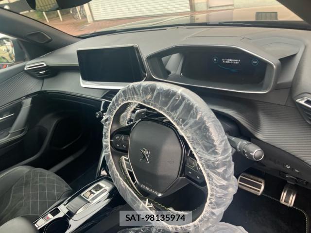 Peugeot 2008 2022-07 7619142-8