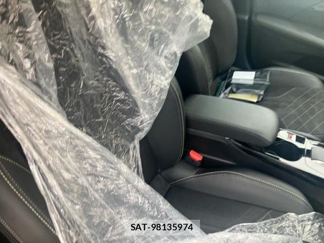Peugeot 2008 2022-07 7619142-9