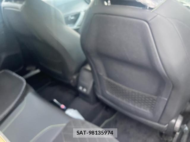 Peugeot 2008 2022-07 7619142-11