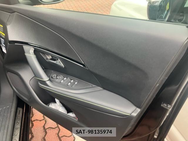Peugeot 2008 2022-07 7619142-7