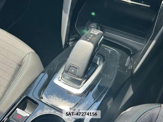 Peugeot 2008 2021-06 7727098-12