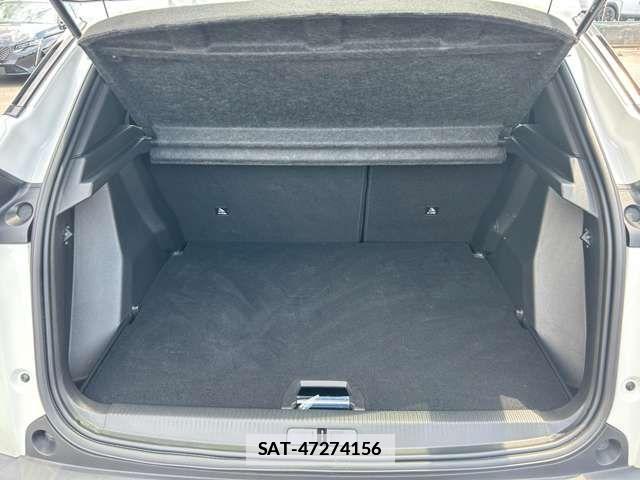 Peugeot 2008 2021-06 7727098-15