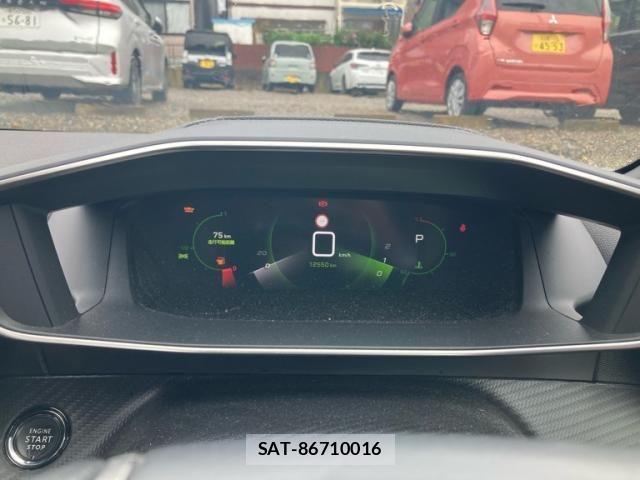 Peugeot 2008 2022-06 7727095-15