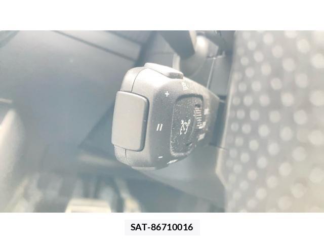 Peugeot 2008 2022-06 7727095-23