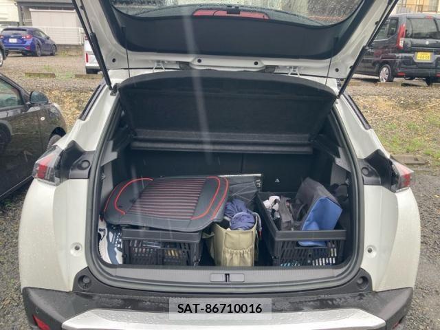 Peugeot 2008 2022-06 7727095-7