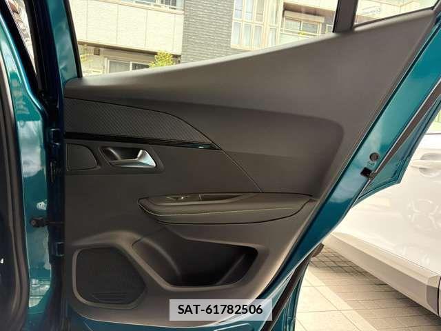 Peugeot 2008 2025-07 7788152-17