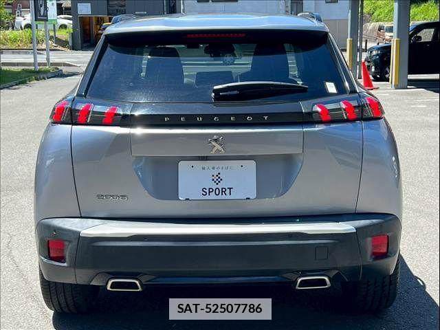 Peugeot 2008 2021-03 7788145-13