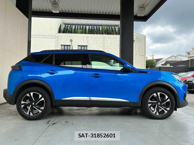 Peugeot 2008 2021-07 7788144-23