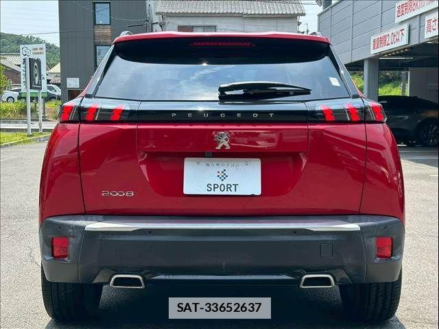 Peugeot 2008 2021-06 7788147-13