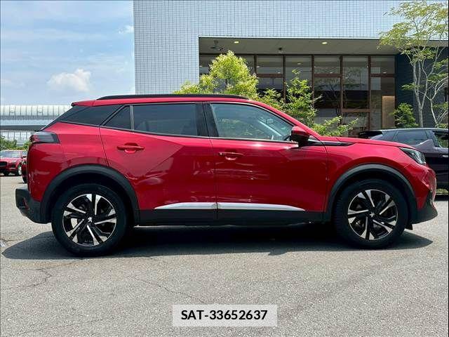 Peugeot 2008 2021-06 7788147-14