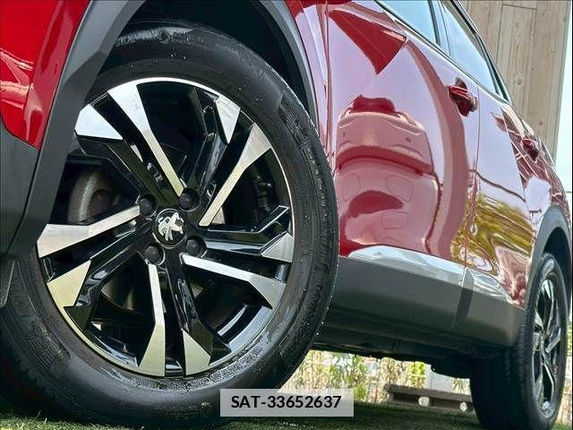 Peugeot 2008 2021-06 7788147-18
