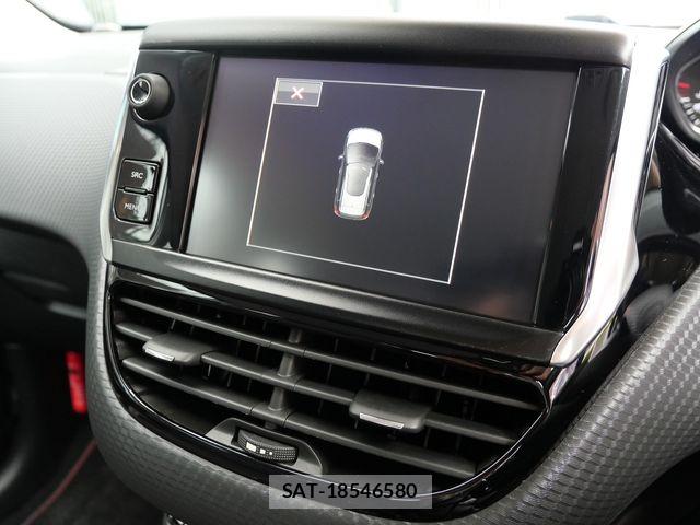 Peugeot 2008 2016-09 7878740-10