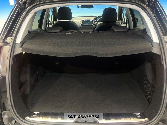 Peugeot 2008 2017-09 7963263-12