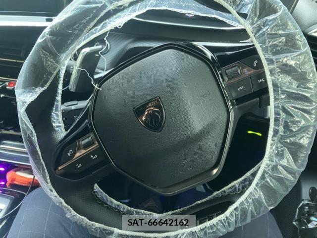 Peugeot 2008 2023-10 7963260-11