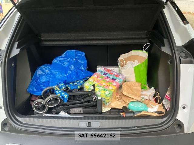 Peugeot 2008 2023-10 7963260-22