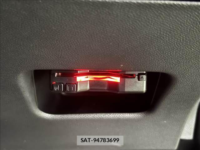 Peugeot 2008 2021-05 7963261-9