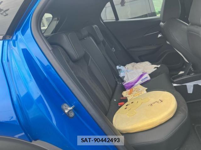 Peugeot 2008 2021-12 8037566-14