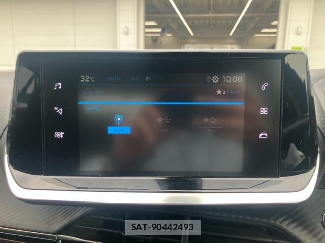 Peugeot 2008 2021-12 8037566-18