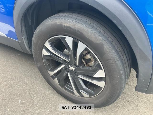 Peugeot 2008 2021-12 8037566-7