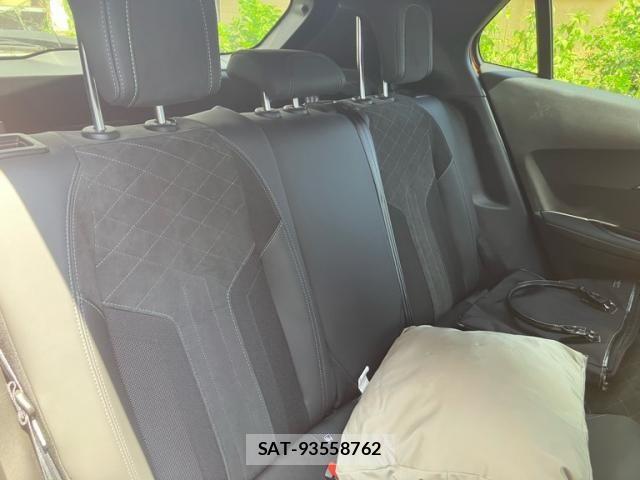 Peugeot 2008 2021-03 8101177-10