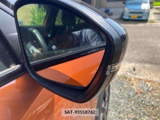 Peugeot 2008 2021-03 8101177-11
