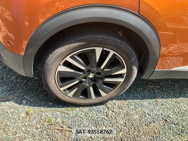 Peugeot 2008 2021-03 8101177-7