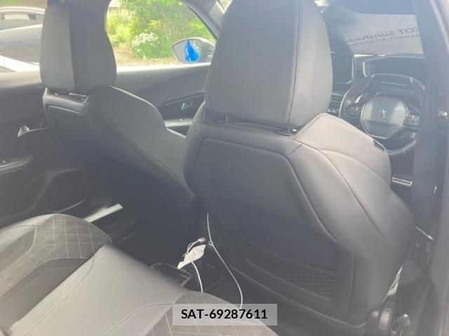Peugeot 2008 2020-11 8101175-11
