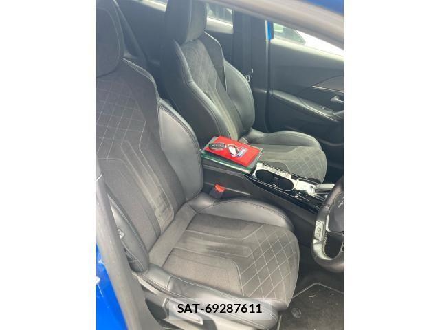 Peugeot 2008 2020-11 8101175-13