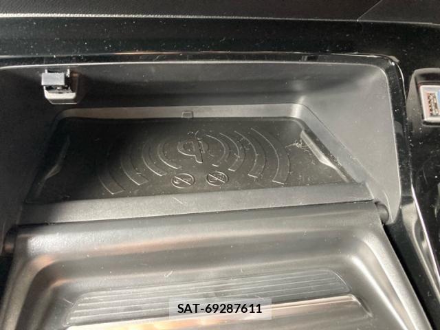 Peugeot 2008 2020-11 8101175-17