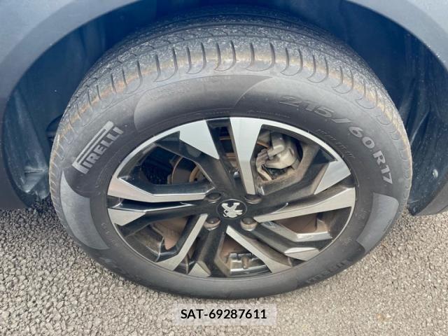 Peugeot 2008 2020-11 8101175-7