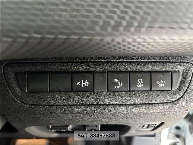Peugeot 2008 2017-06 8146407-8