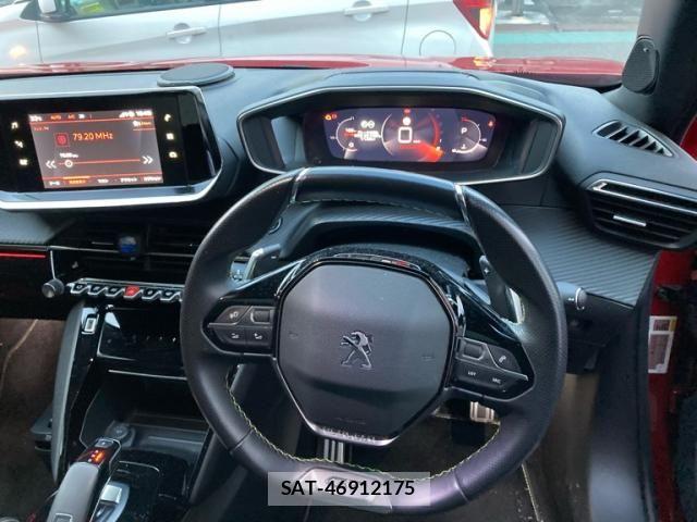 Peugeot 2008 2021-12 8231274-16