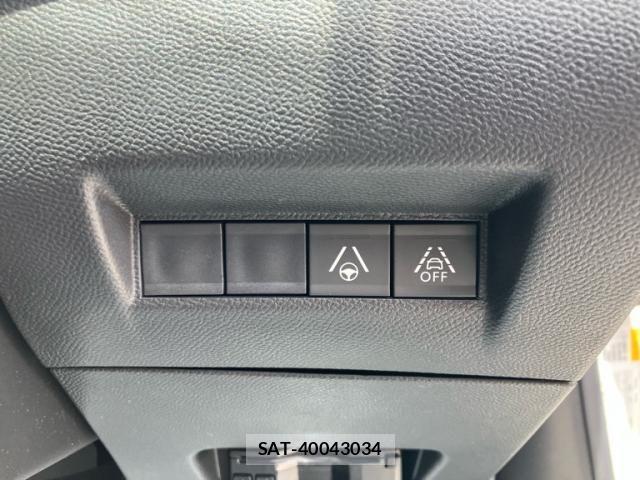 Peugeot 2008 2021-06 8231275-16
