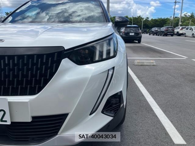 Peugeot 2008 2021-06 8231275-3