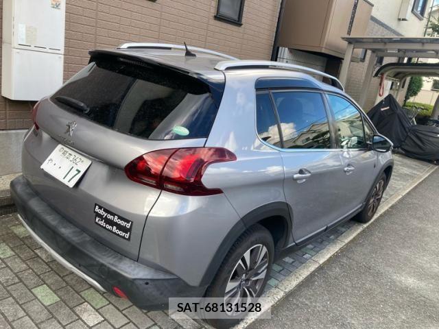 Peugeot 2008 2020-02 8316348-2