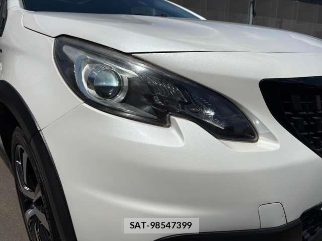 Peugeot 2008 2017-05 8316349-9
