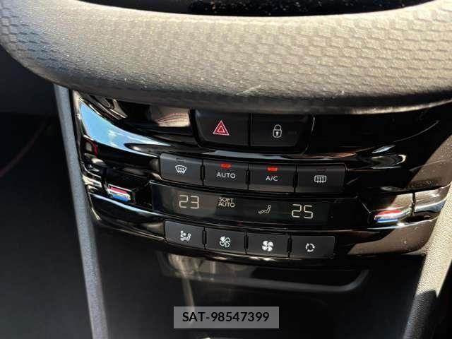 Peugeot 2008 2017-05 8316349-23