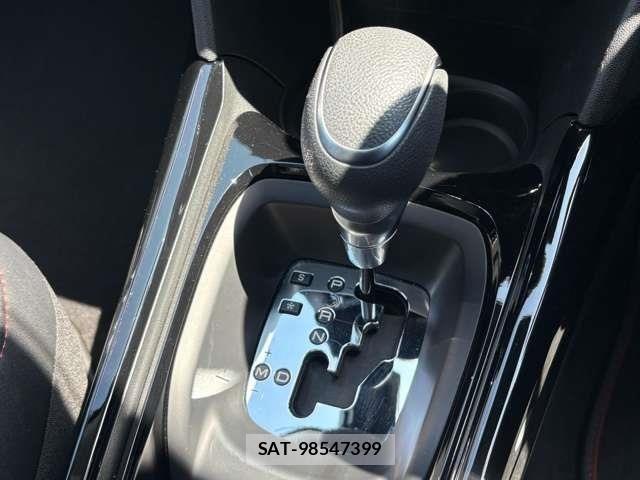 Peugeot 2008 2017-05 8316349-24