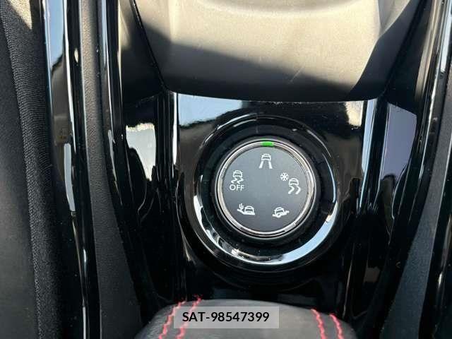 Peugeot 2008 2017-05 8316349-25